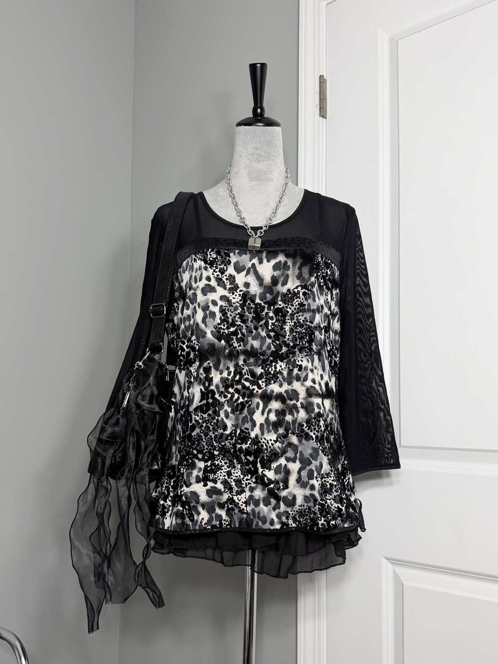 Leopard Print Longsleeve